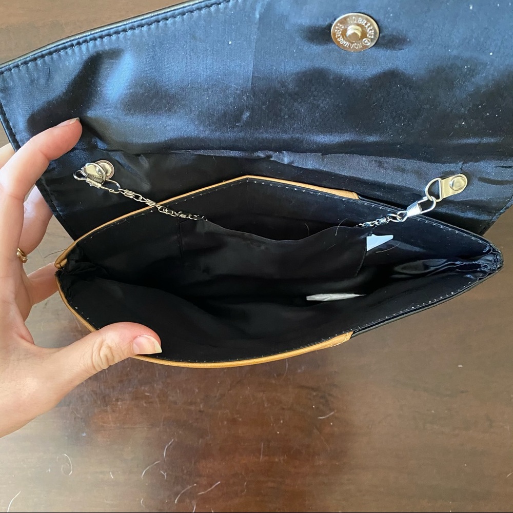 Color Block Clutch - Picture 4 of 5